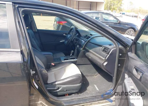 2013 Toyota Camry L/Se/Le/Xle z USA, uszkodzony, nr VIN 4T1BF1FK9DU234556